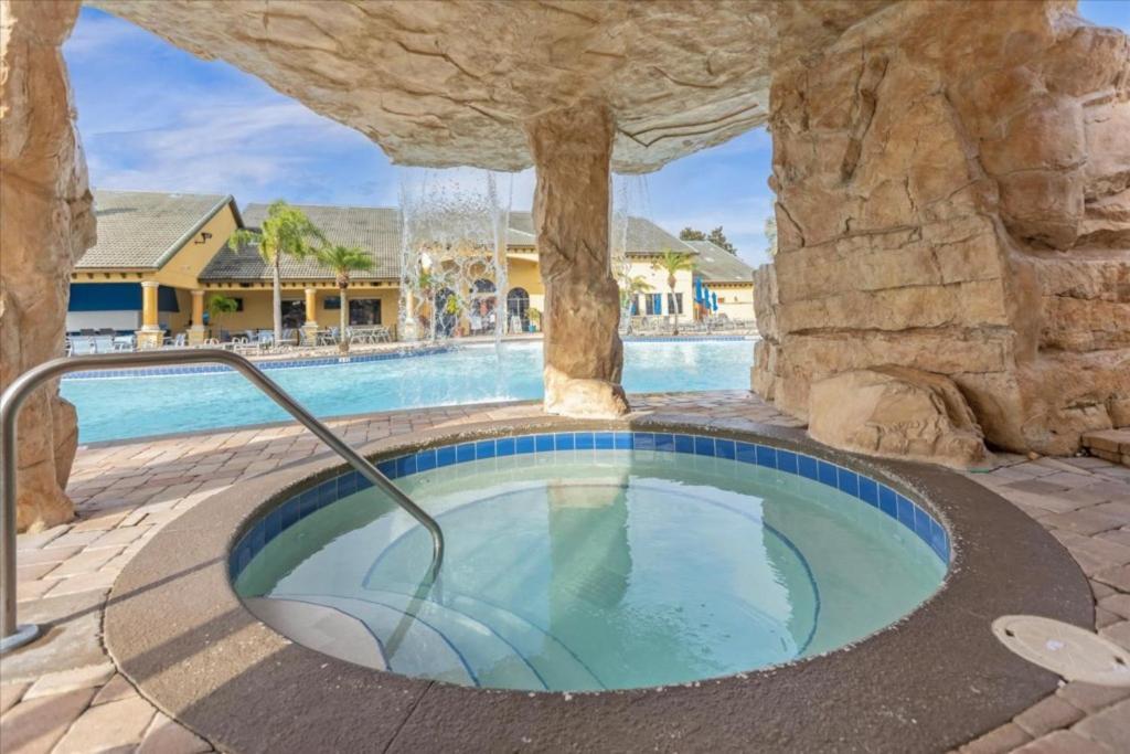 6 Bedrooms- 5 Bathrooms- Paradise Palms 8870 Cp Kissimmee Exterior photo